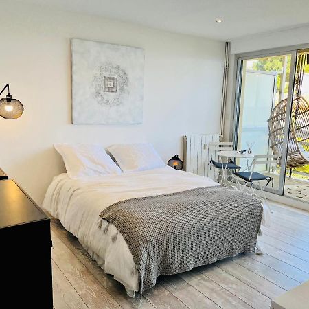 Charmant Studio Avec Terrasse Vue Mer A 50 M Sainte-Maxime Eksteriør bilde