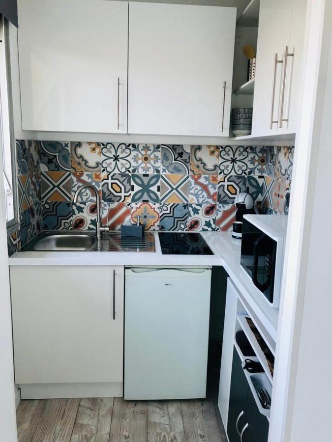 Charmant Studio Avec Terrasse Vue Mer A 50 M Sainte-Maxime Eksteriør bilde